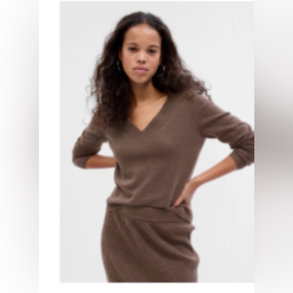 Gap cash soft vneck sweater